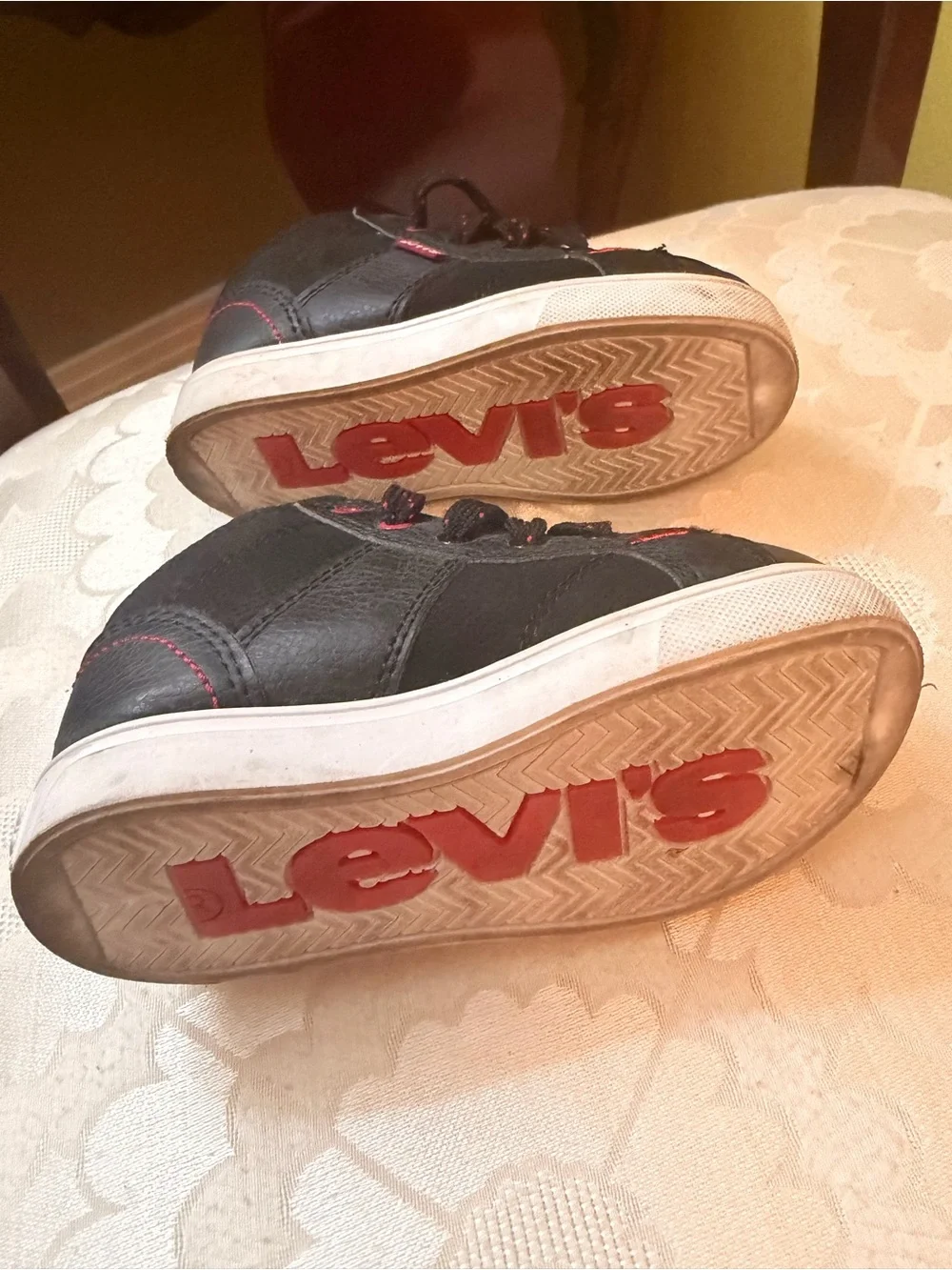 Levi's Black and Red Toddler Size 8 High-Top Sneakers